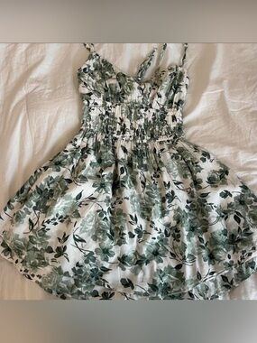 Hollister floral romper small